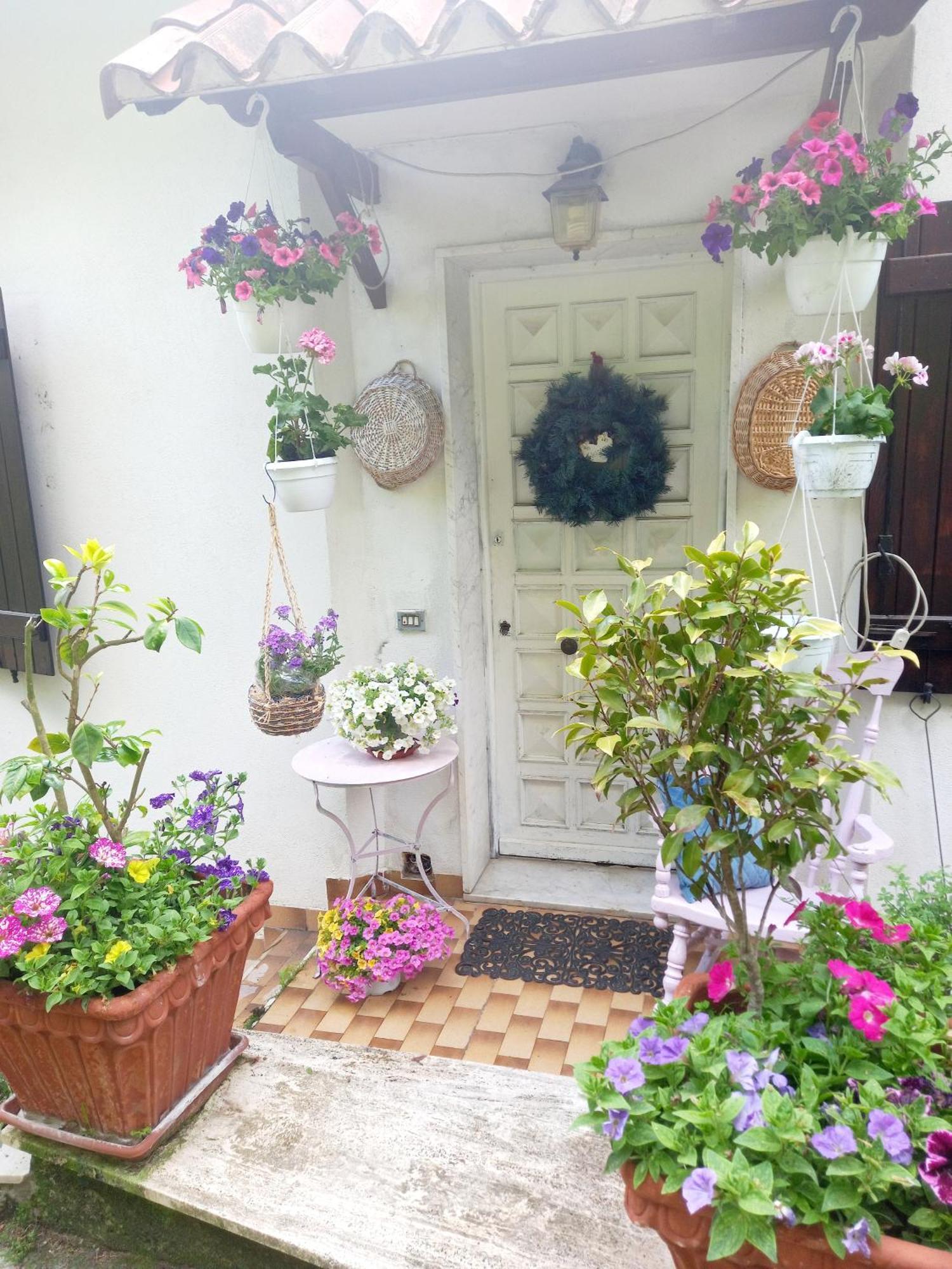 B&B Le Camelie Del Bosco Baiardo ภายนอก รูปภาพ