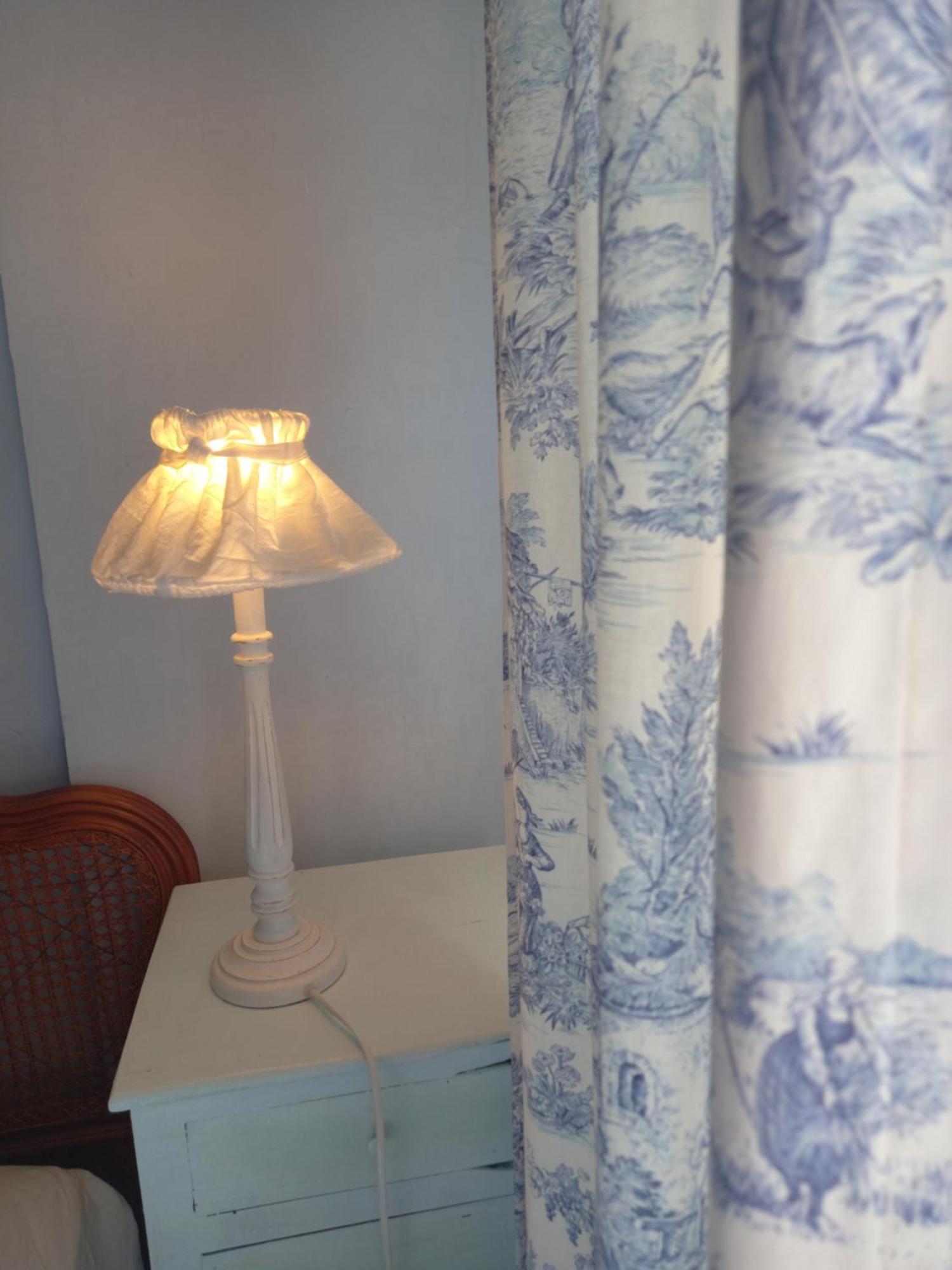 B&B Le Camelie Del Bosco Baiardo ภายนอก รูปภาพ